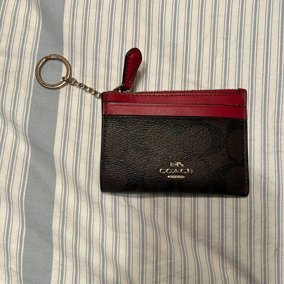 Coach Handbags - Coach Coin purse